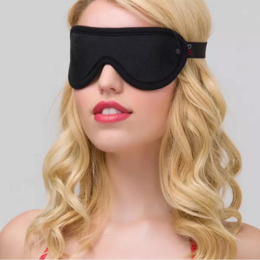 ♥︎ Bondage Boutique Eye Mask ♥︎